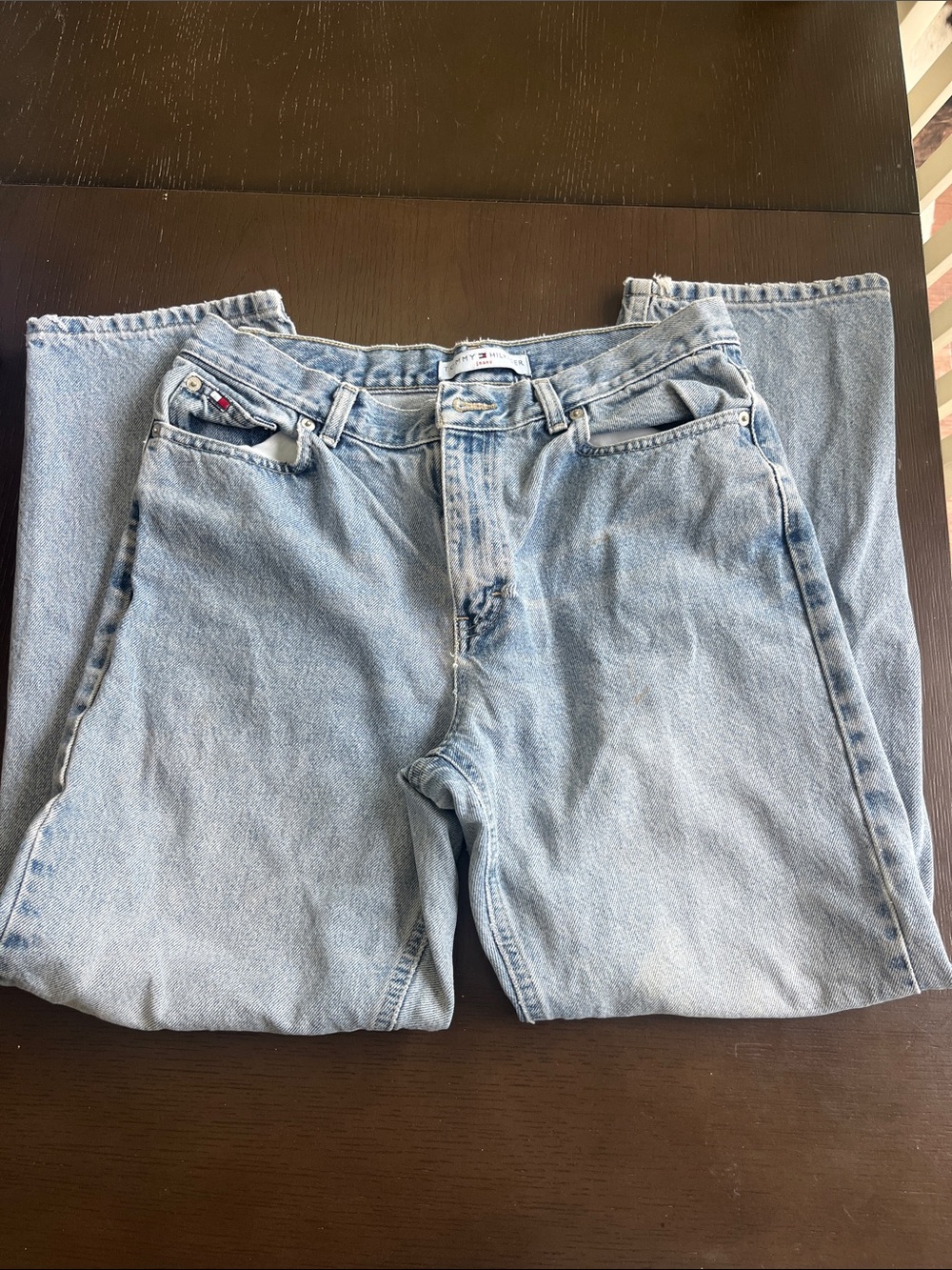 Tommy Hilfiger Light-Wash Mom Jeans